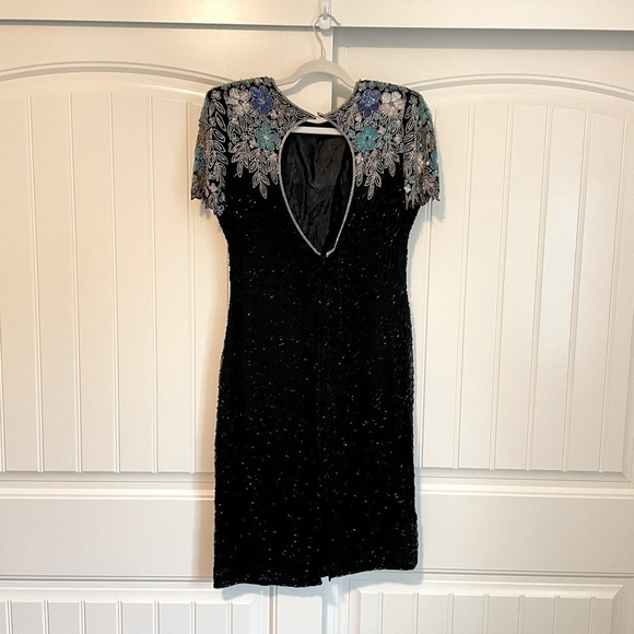 Vintage Tan Chho 100% silk beaded and sequins midi dress size large - Picture 6 of 10